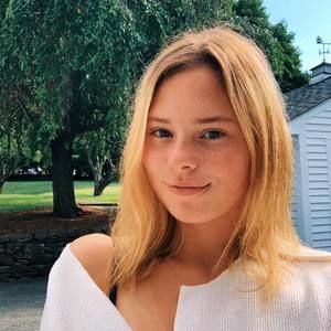 Meet your Posher, Caroline